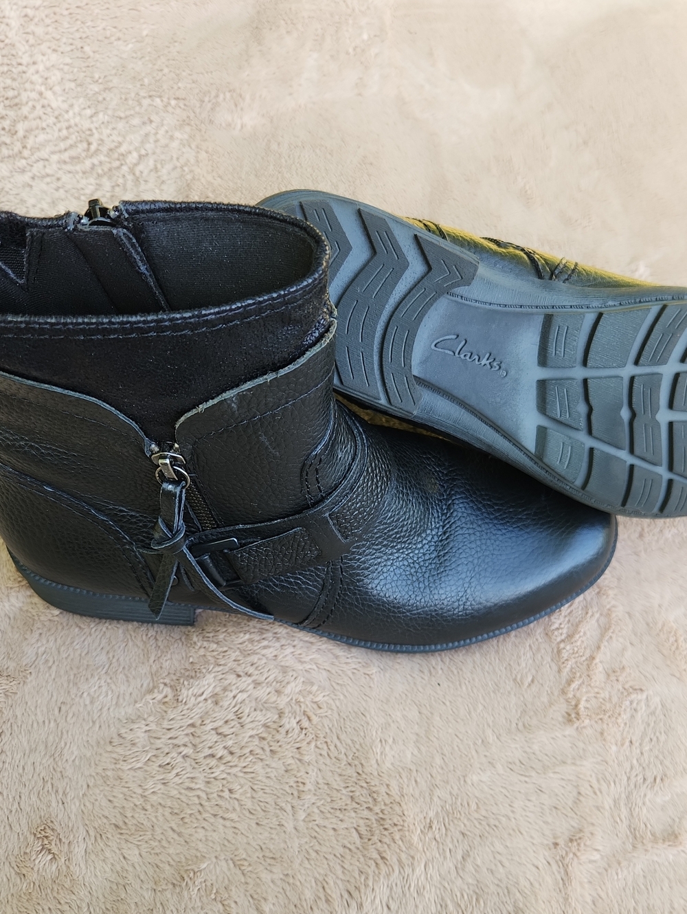 Clarks Bendable Black Leather Zip Ankle Boots